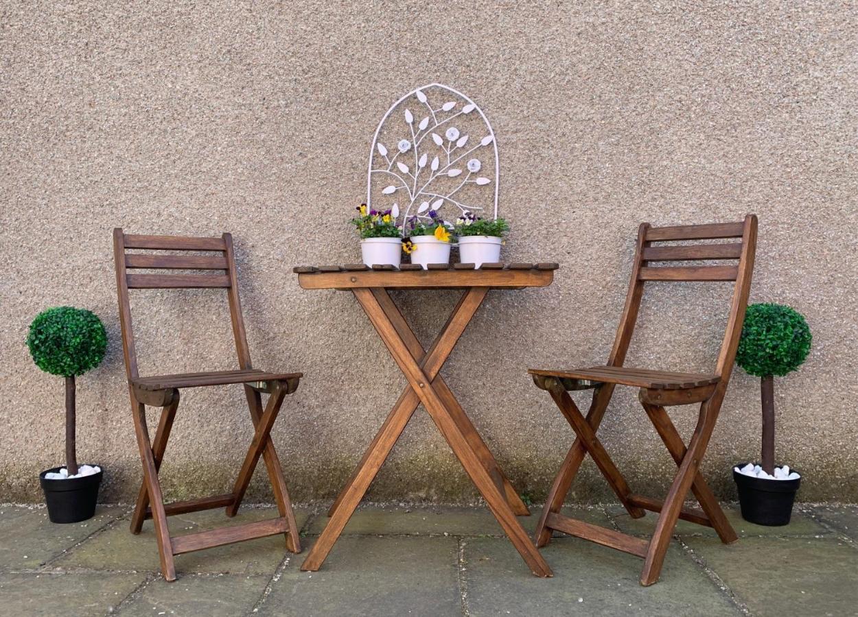 Edzell The Ramblers Rest - Whole Apartment - Pet Friendly - Close To Amenities And Walks מראה חיצוני תמונה